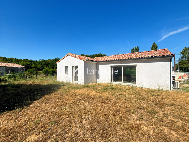 Maison - 95 m² - 4 pièces