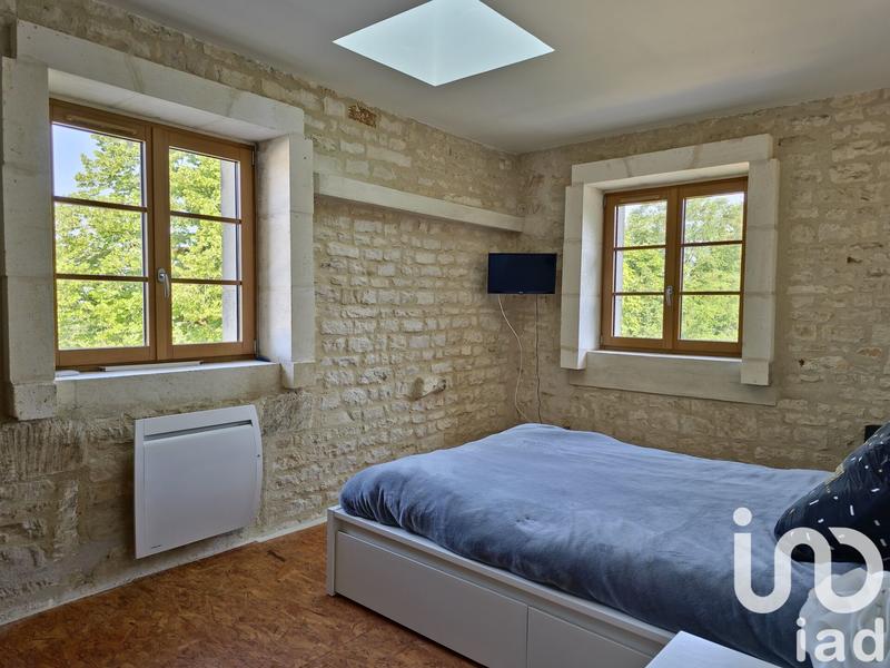 Maison - 940 m² - 23 pièces