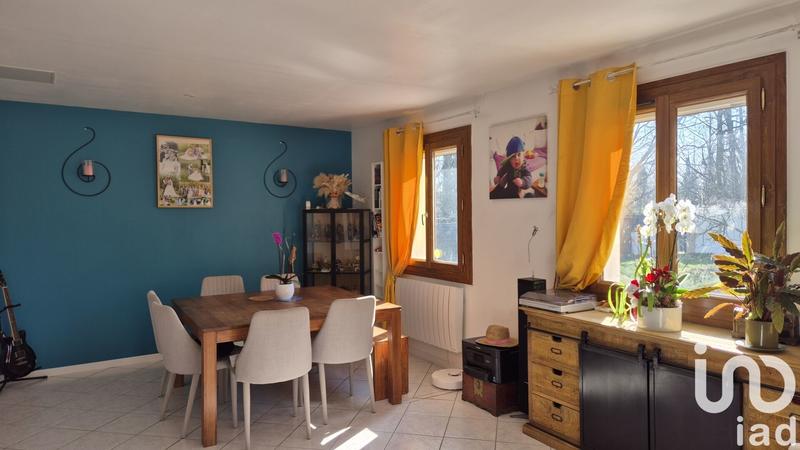 Maison - 102 m² - 4 pièces