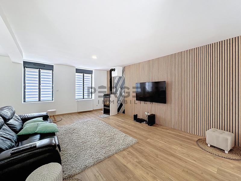 Maison - 149 m² - 6 pièces