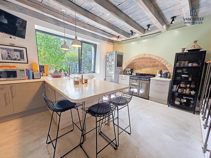 Maison - 187 m² - 5 pièces