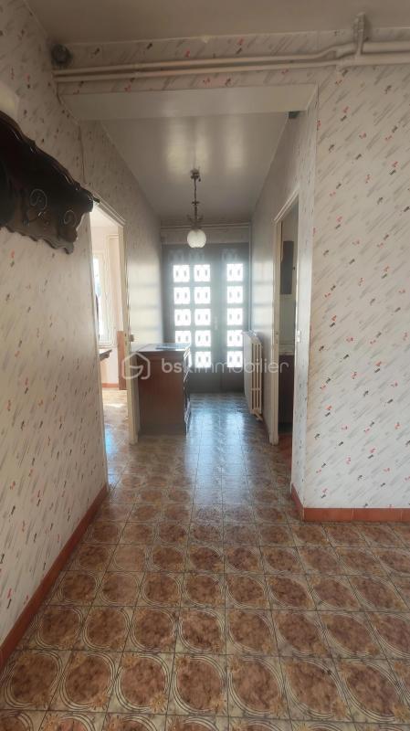 Maison jumelée - 290 m² - 14 pièces