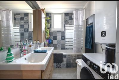 Appartement - 97 m² - 5 pièces