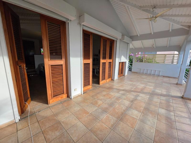 Villa - 320 m² - 7 pièces