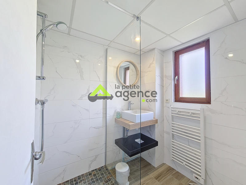 Châlet - 70 m² - 4 pièces