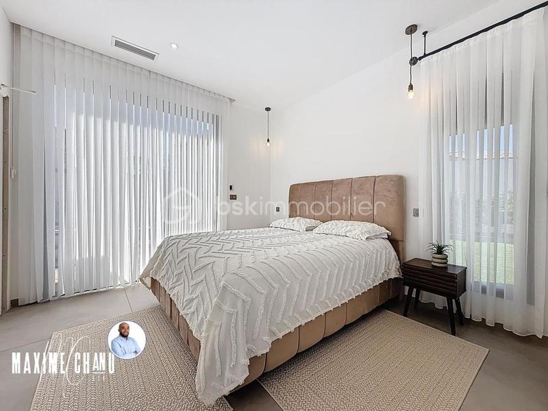 Maison - 130 m² - 5 pièces