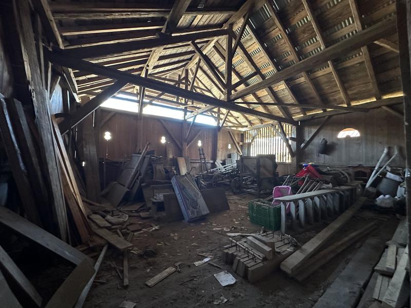 Corps de ferme - 430 m² - 8 pièces