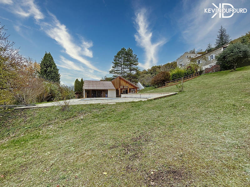 Mas - 160 m² - 9 pièces