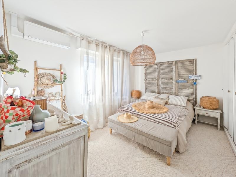 Maison - 185 m² - 5 pièces