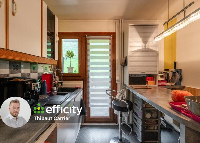 Appartement - 93 m² - 5 pièces