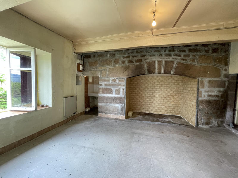 Maison de village - 94 m² - 4 pièces