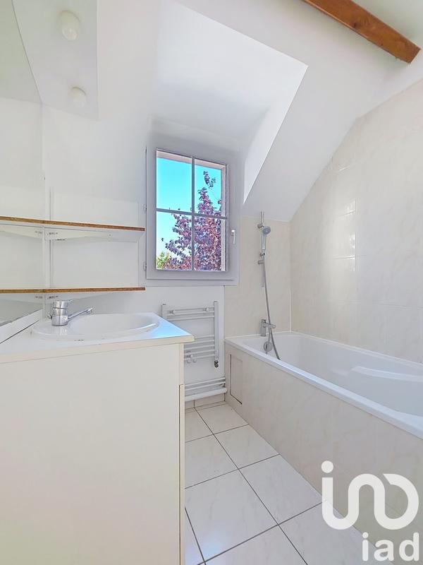 Maison - 101 m² - 5 pièces