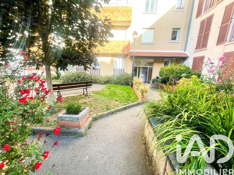 Appartement - 109 m² - 5 pièces