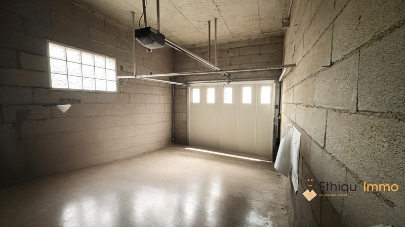 Maison - 174 m² - 7 pièces