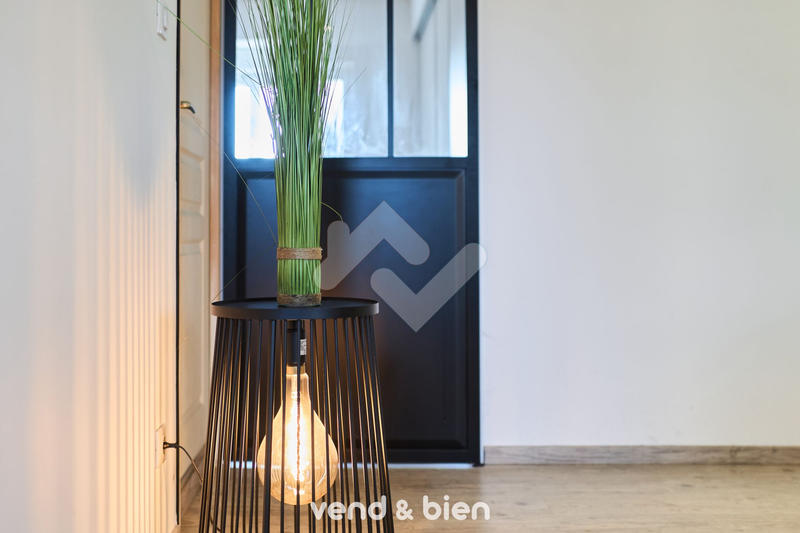 Appartement - 105 m² - 4 pièces