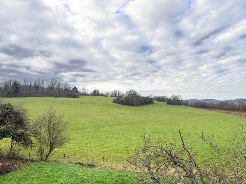 Maison - 101 m² - 5 pièces