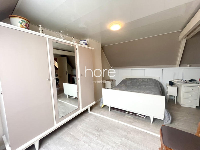 Maison traditionnelle - 113 m² - 5 pièces