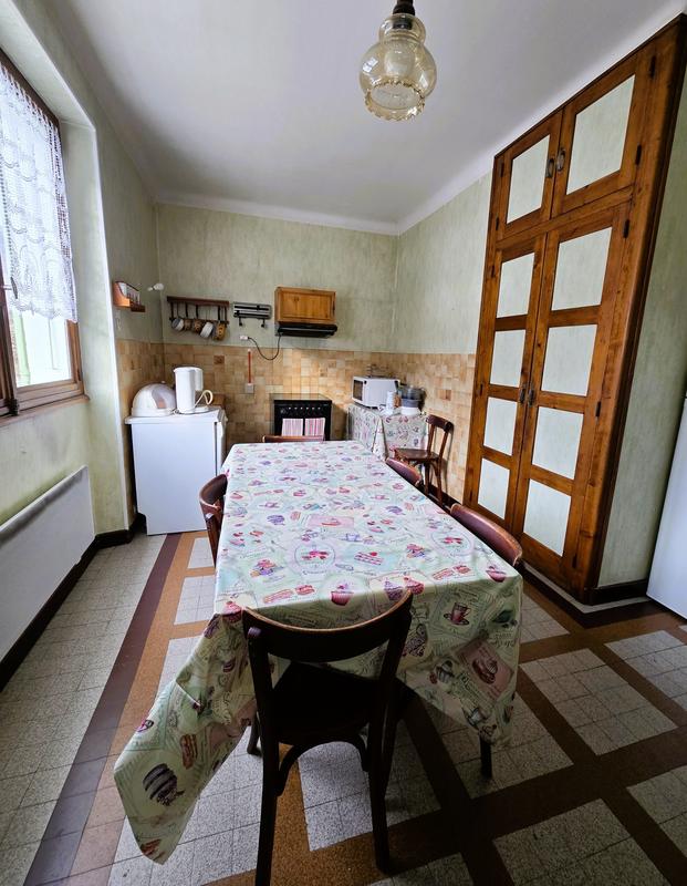 Maison traditionnelle - 95 m² - 5 pièces