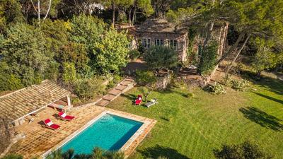 Maison ancienne - 300 m² - 8 pièces