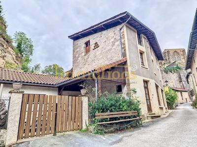 Maison de village - 108 m² - 4 pièces