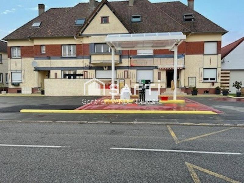 Local commercial - 170 m² - 13 pièces