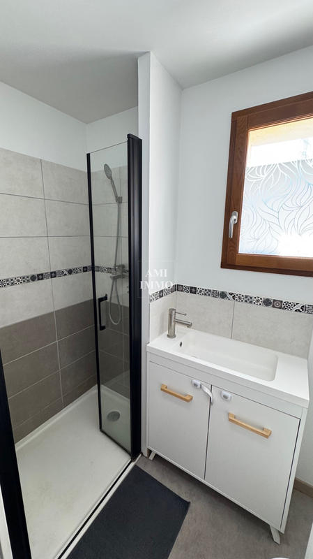 Maison - 70 m² - 4 pièces