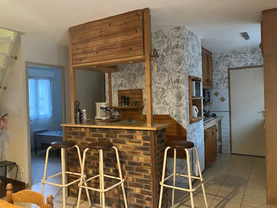 Maison - 81 m² - 5 pièces