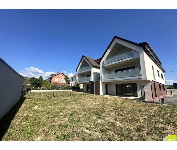 Appartement - 100 m² - 4 pièces