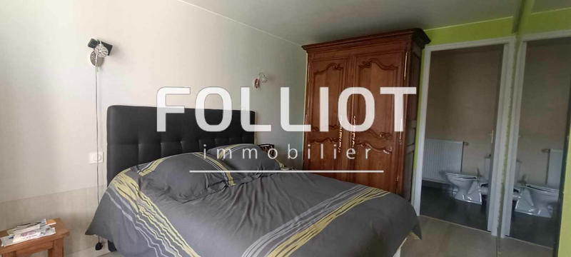 Maison - 200 m² - 8 pièces