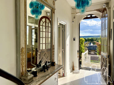 Maison - 152 m² - 6 pièces