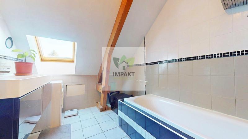 Maison - 140 m² - 7 pièces