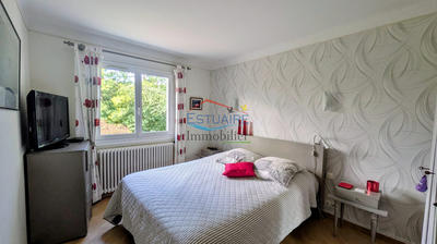 Maison traditionnelle - 123 m² - 5 pièces