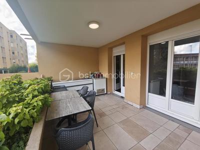 Appartement - 83 m² - 4 pièces