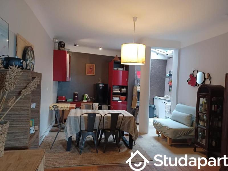 Maison de ville - 100 m² - 5 pièces