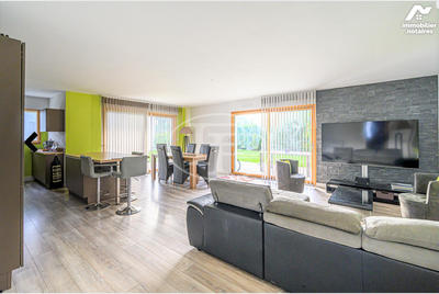 Appartement - 108 m² - 4 pièces