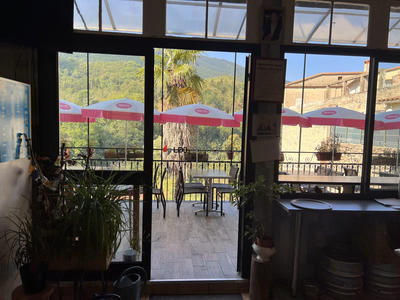 Fonds de commerce - Hôtellerie / Restauration - 150 m²