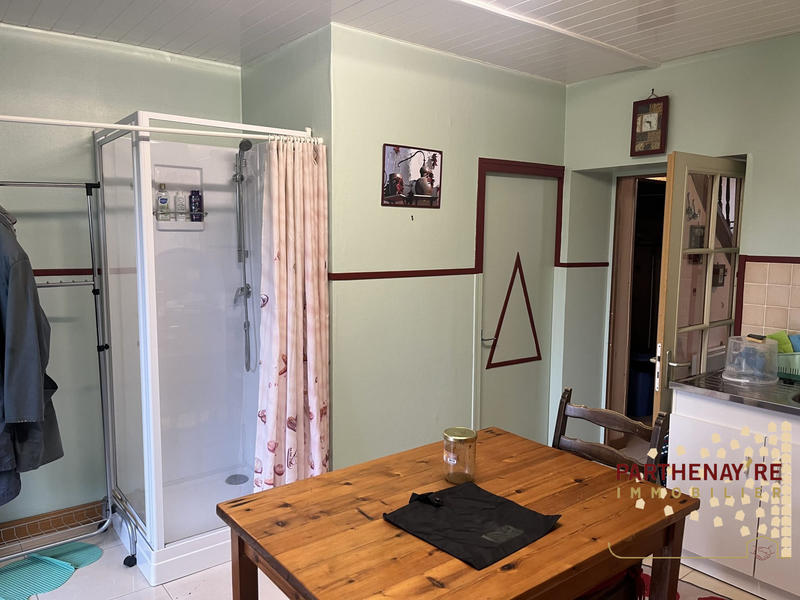 Maison - 97 m² - 4 pièces