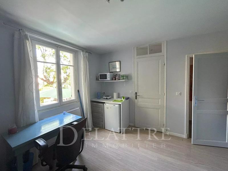 Villa - 160 m² - 8 pièces