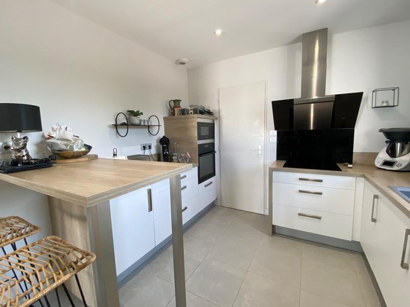 Maison - 115 m² - 4 pièces