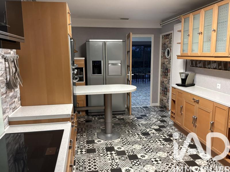 Maison - 133 m² - 10 pièces