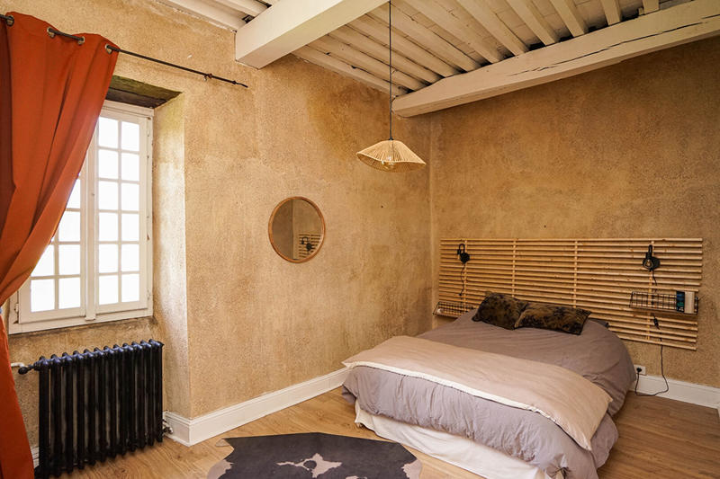 Maison - 252 m² - 8 pièces