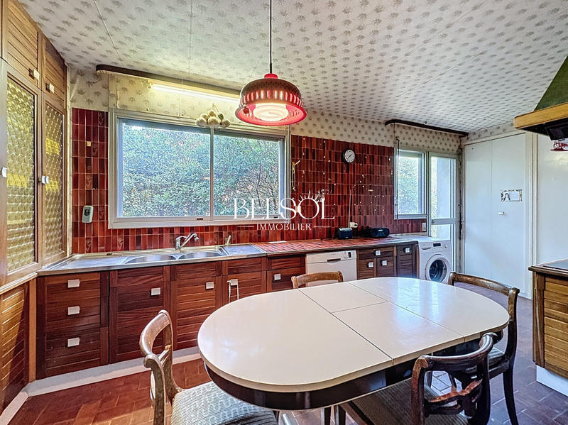 Villa - 220 m² - 7 pièces