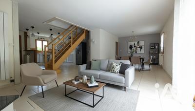 Maison - 165 m² - 7 pièces