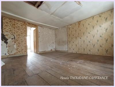 Maison - 88 m² - 5 pièces