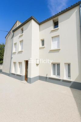 Immeuble - 99 m² - 6 pièces