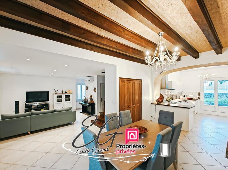 Maison - 135 m² - 7 pièces