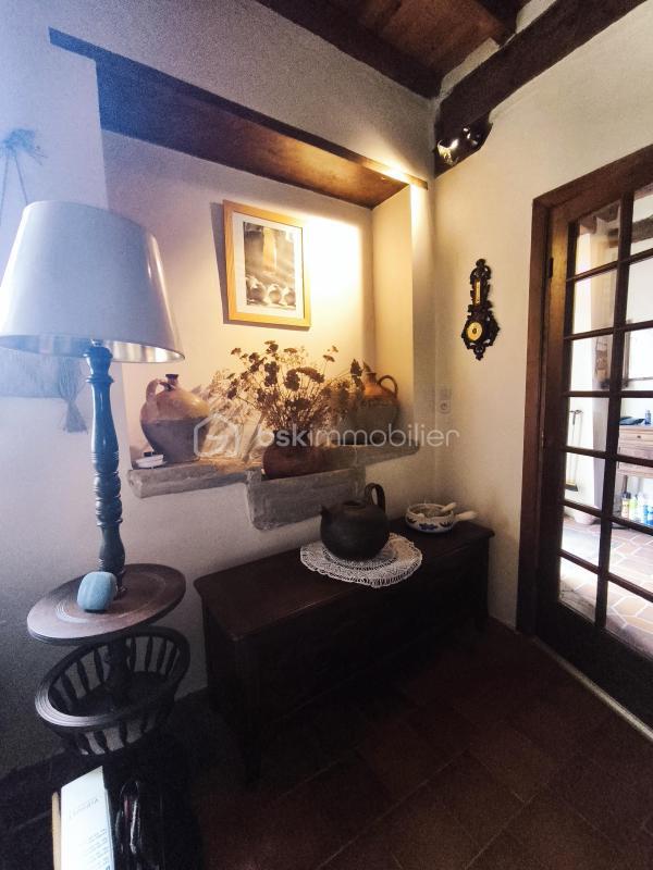 Maison ancienne - 98 m² - 8 pièces