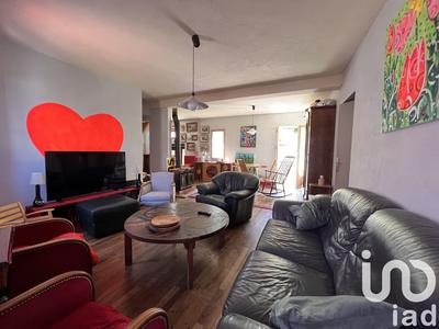 Maison - 214 m² - 8 pièces