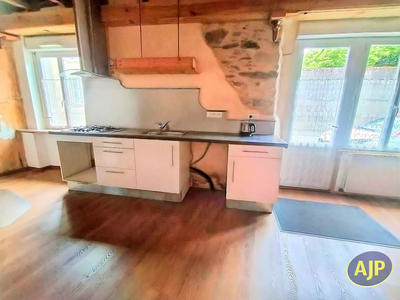 Maison - 91 m² - 3 pièces