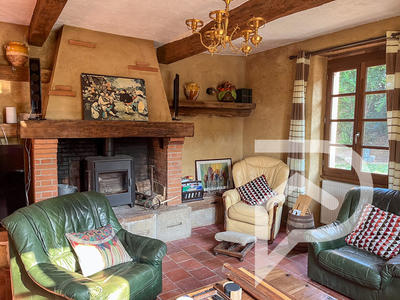 Maison - 228 m² - 7 pièces